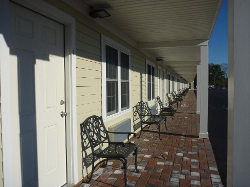 Yankee Clipper Motel image 19